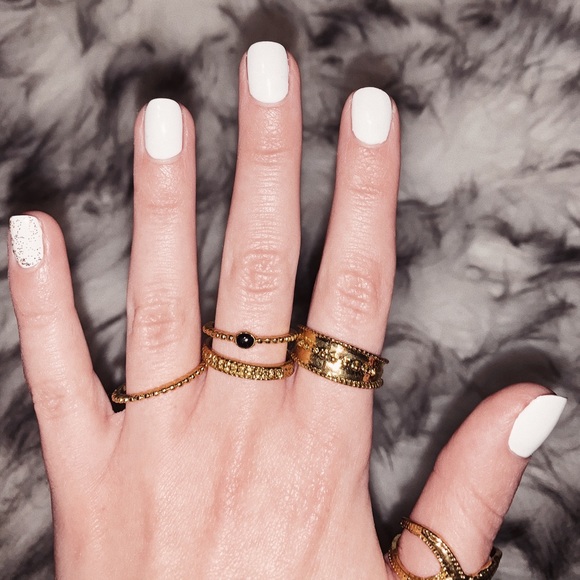 5 Boho Stackable Gold Rings - Picture 2 of 2